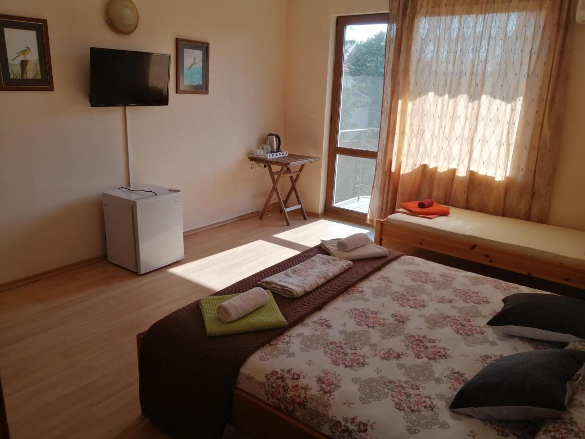 Guest House "Zora - Sarafovo" Burgas Ngoại thất bức ảnh