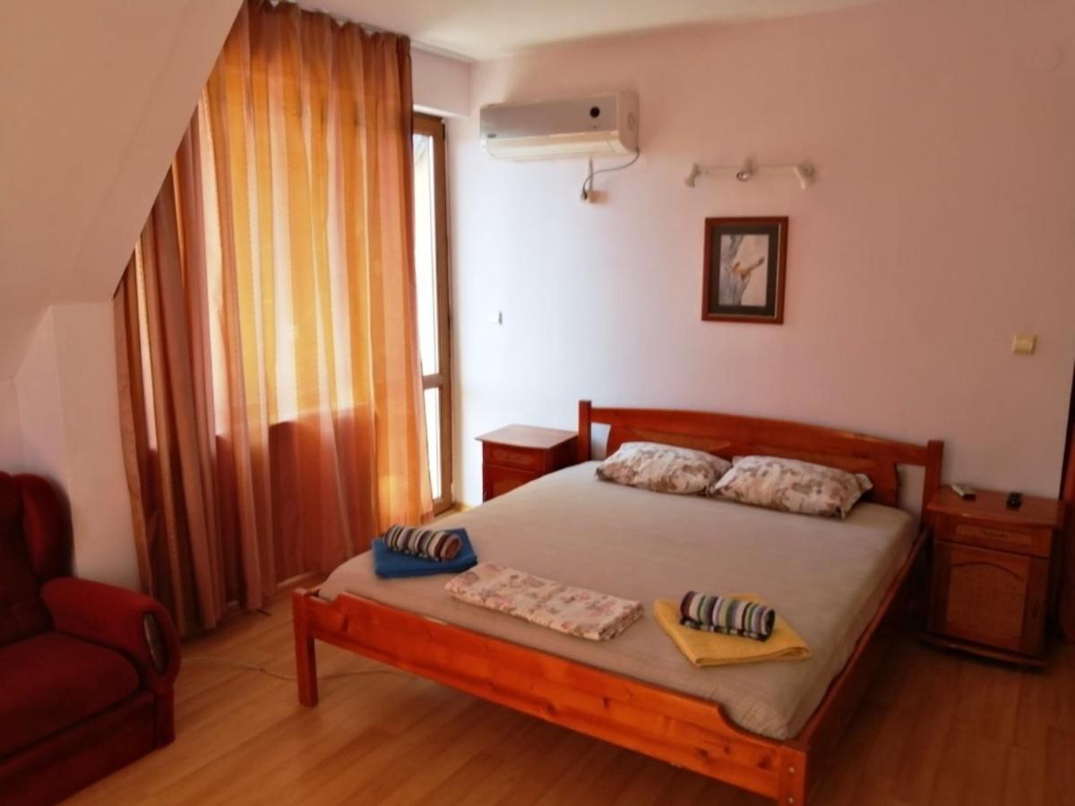 Guest House "Zora - Sarafovo" Burgas Ngoại thất bức ảnh