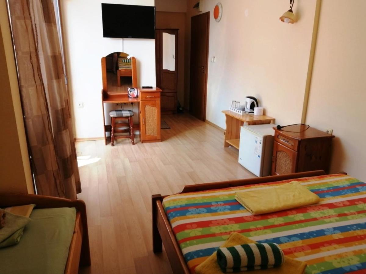 Guest House "Zora - Sarafovo" Burgas Ngoại thất bức ảnh