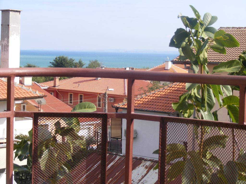 Guest House "Zora - Sarafovo" Burgas Ngoại thất bức ảnh